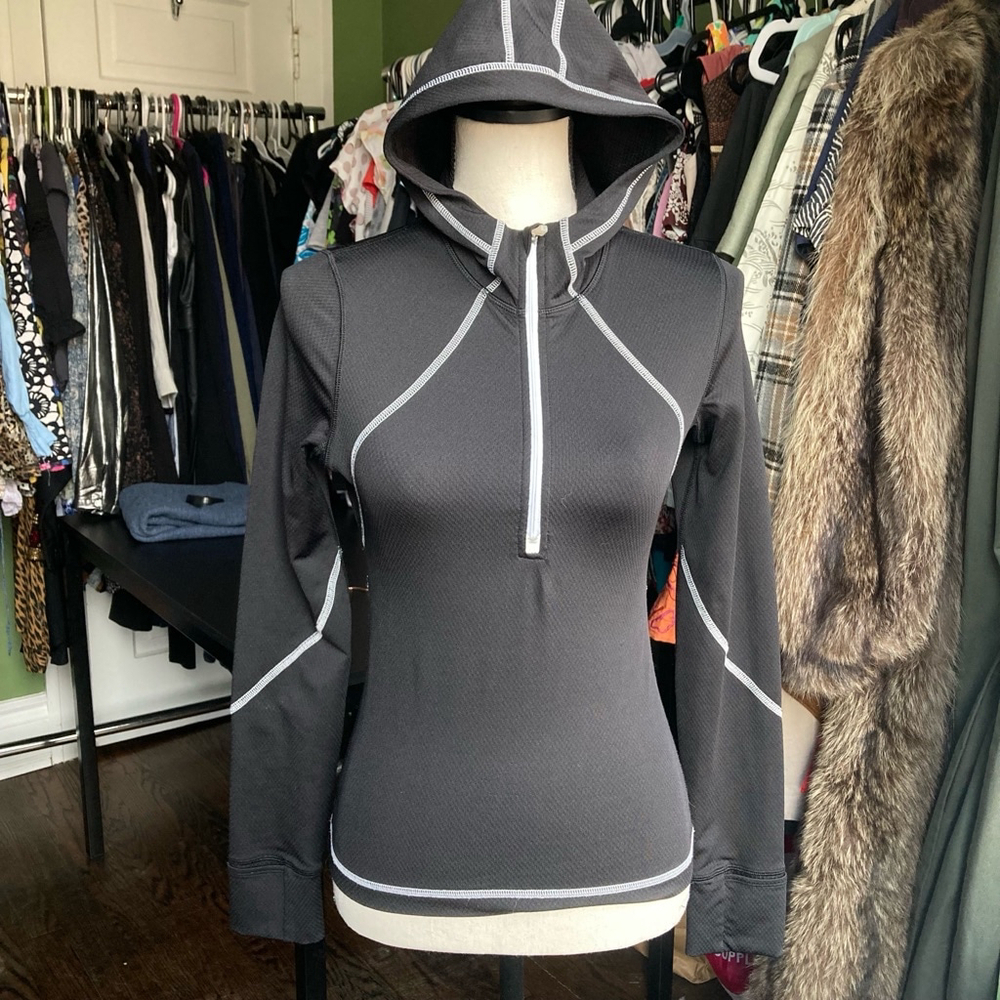 Women's Lululemon Hoodie, Small, 2- Black